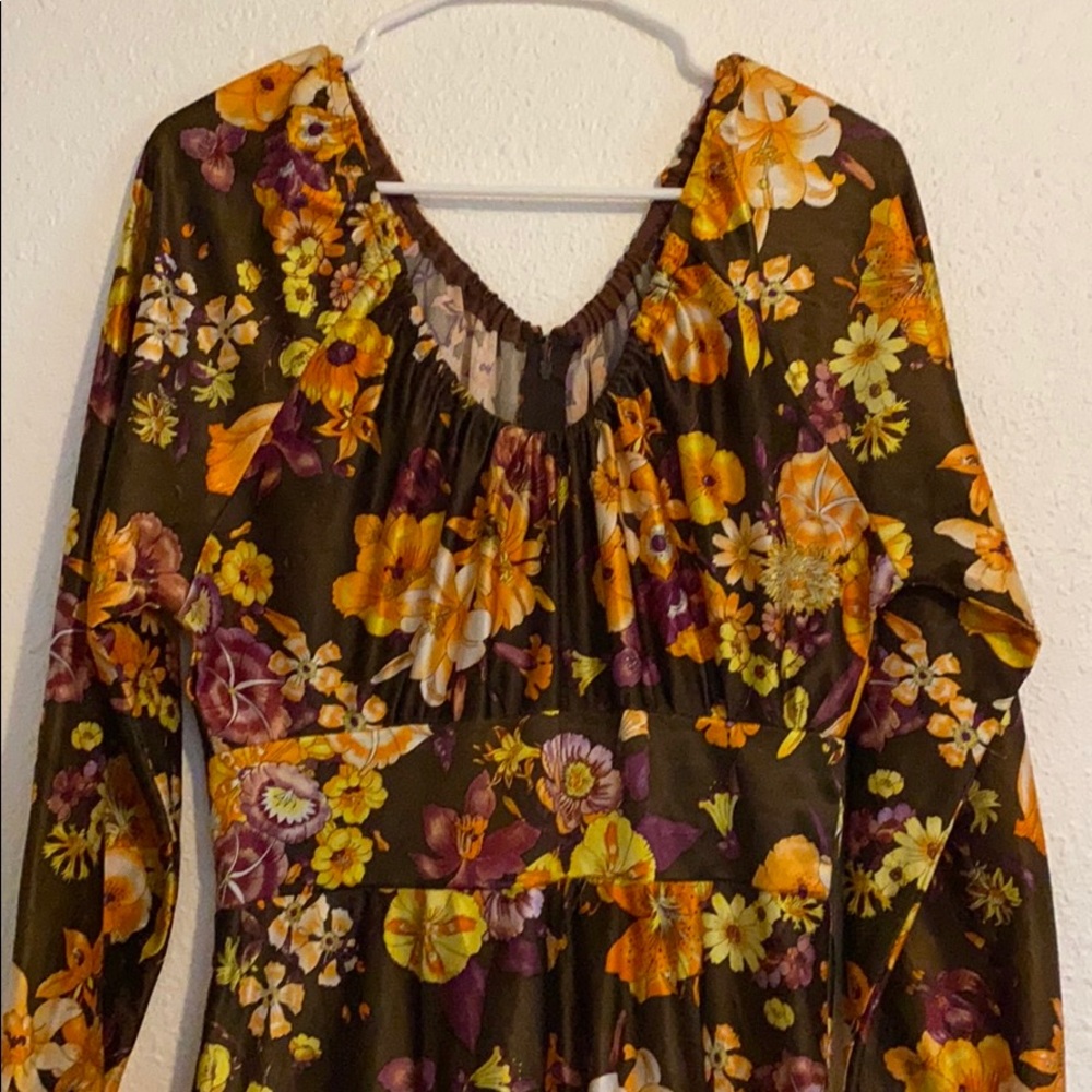 70’s style floral style empire waist dress - Picture 2 of 6